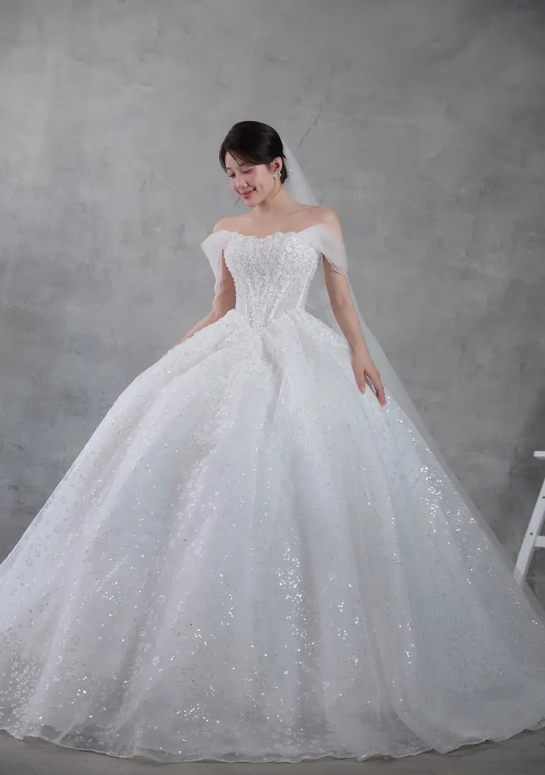 Váy cưới dòng Luxury tại Sora Bridal