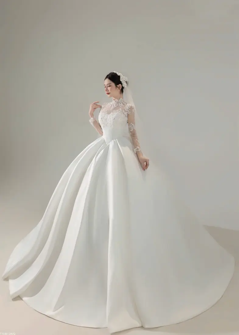 Váy cưới dòng Diamond – Symphony Couture